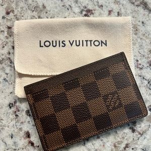 Authentic Louis Vuitton Damier Ebene Cardholder